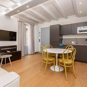 Apartment Cathedral 