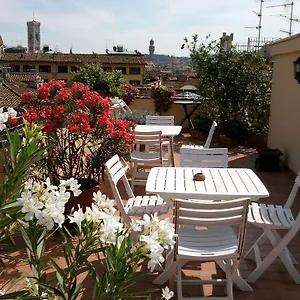 3* Hotel Bijou