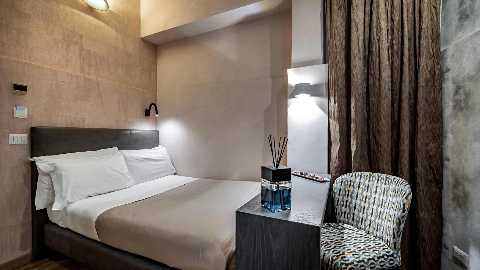 Florence Old Bridge B&B 3*,  Italien